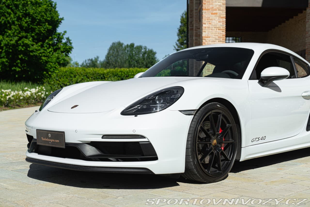 2020 Porsche CAYMAN - 16