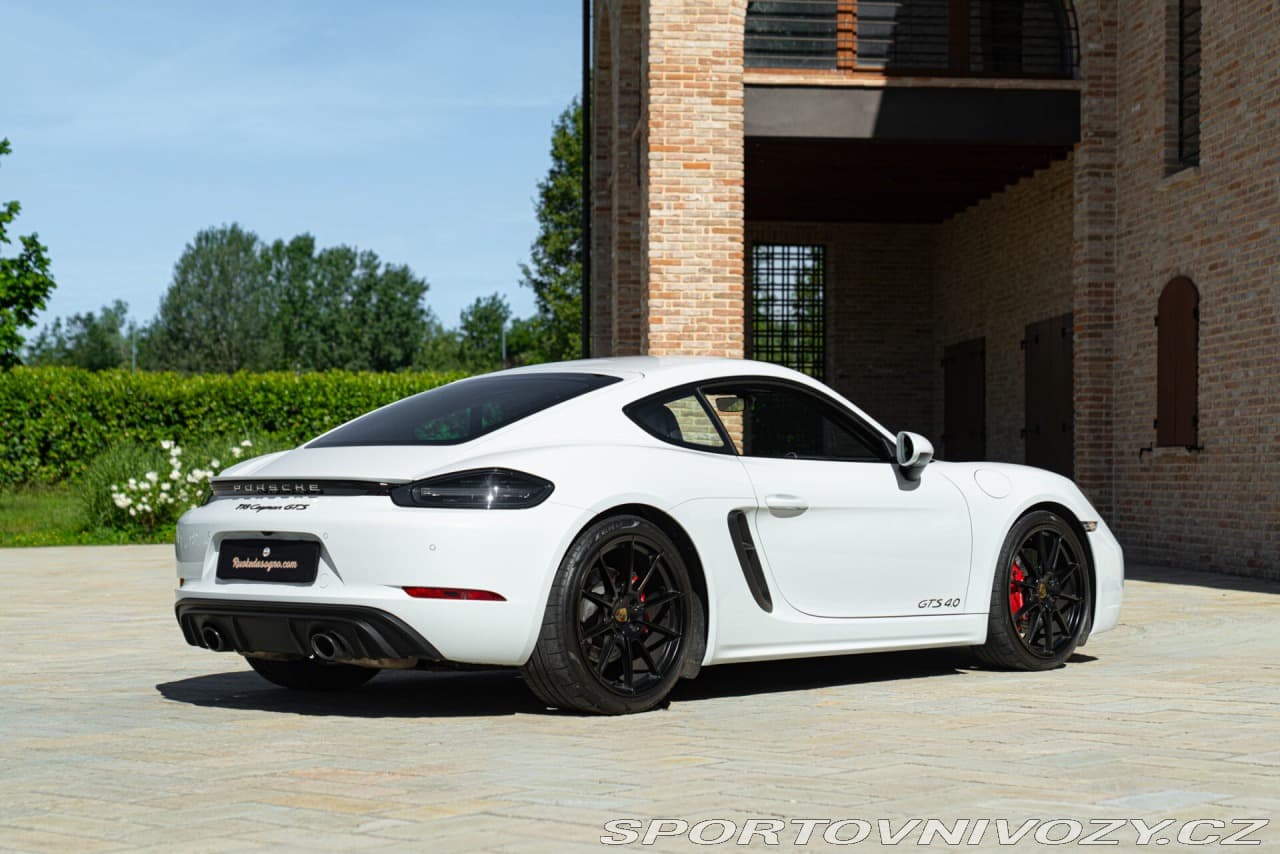 2020 Porsche CAYMAN - 6