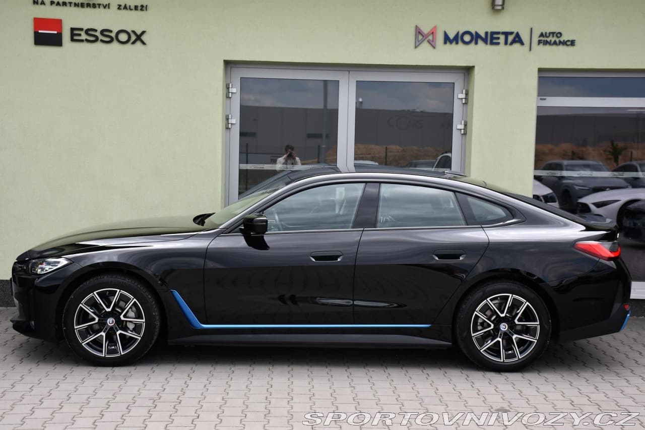 2023 BMW i4 - 11