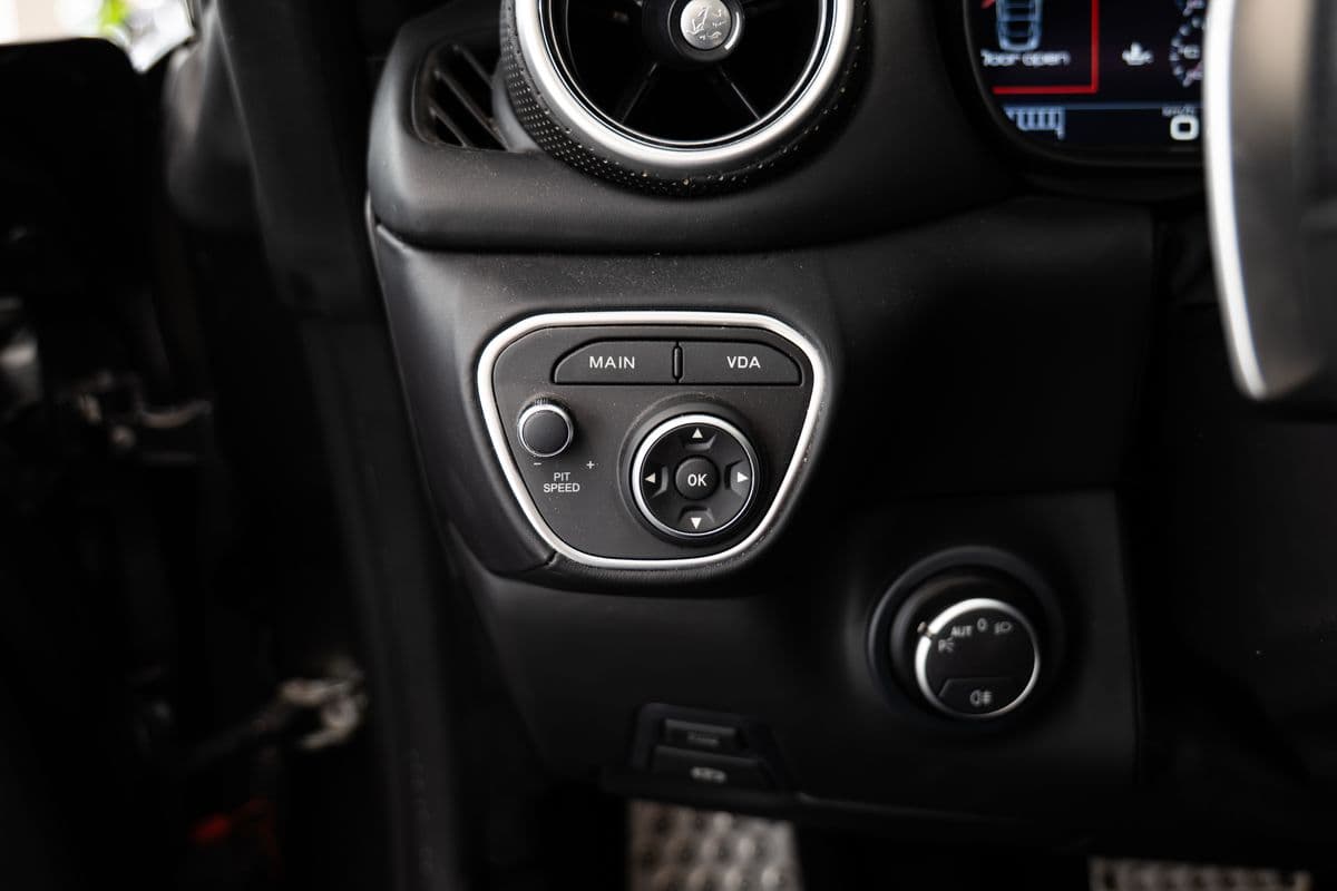 2016 Ferrari CALIFORNIA - 17