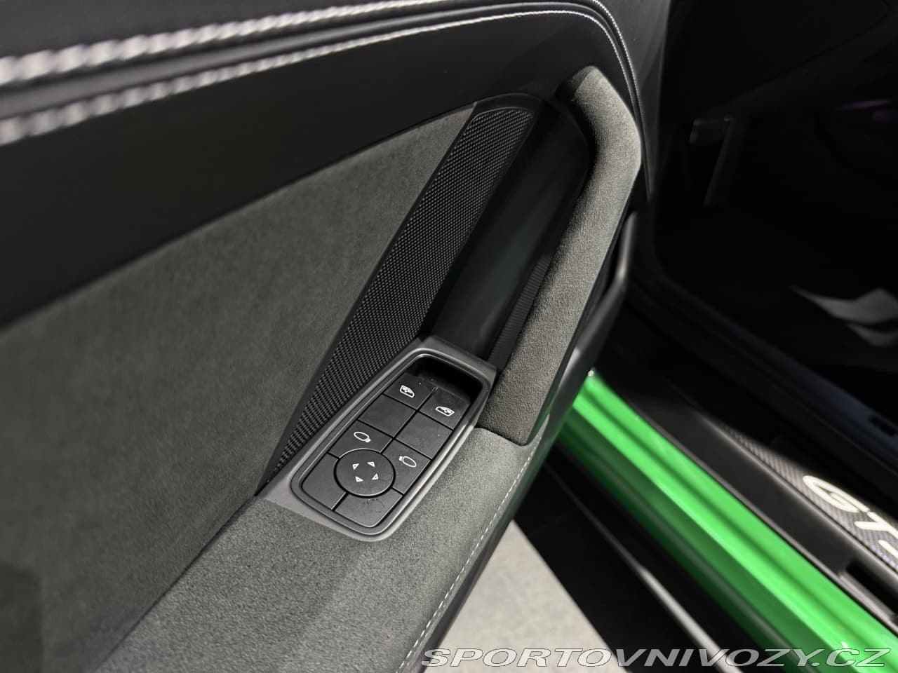 2022 Porsche 911 - 10
