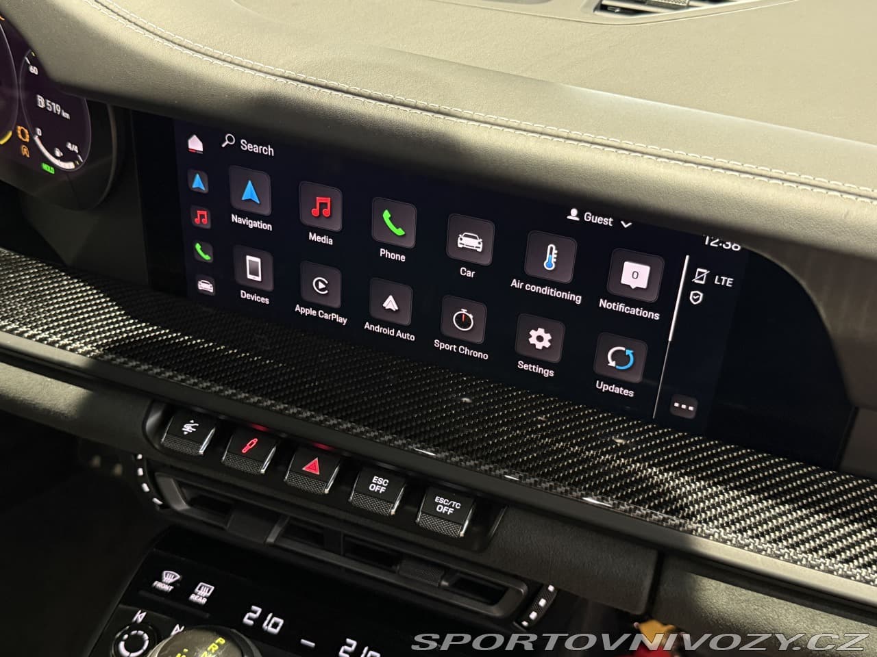 2022 Porsche 911 - 17