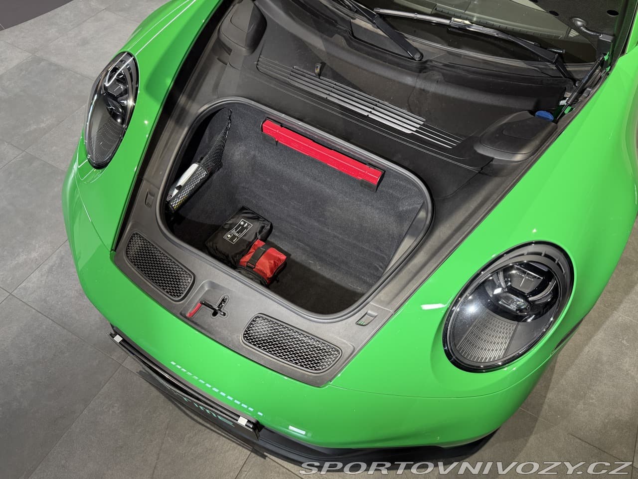 2022 Porsche 911 - 20