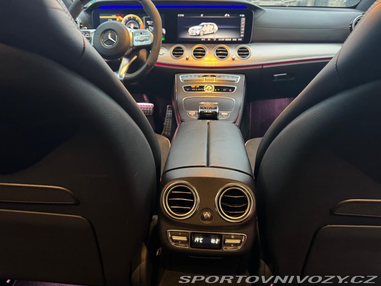 2019 Mercedes-Benz E-CLASS - 12