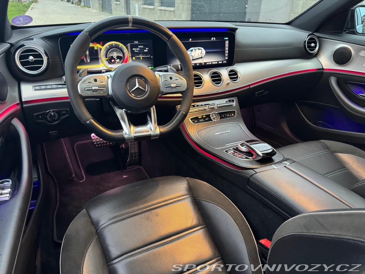 2019 Mercedes-Benz E-CLASS - 13