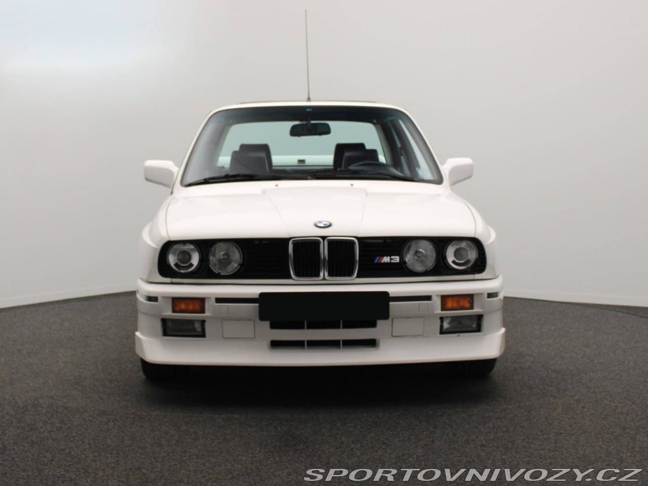 1989 BMW M3 - 13