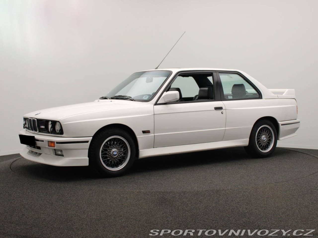 1989 BMW M3 - 4