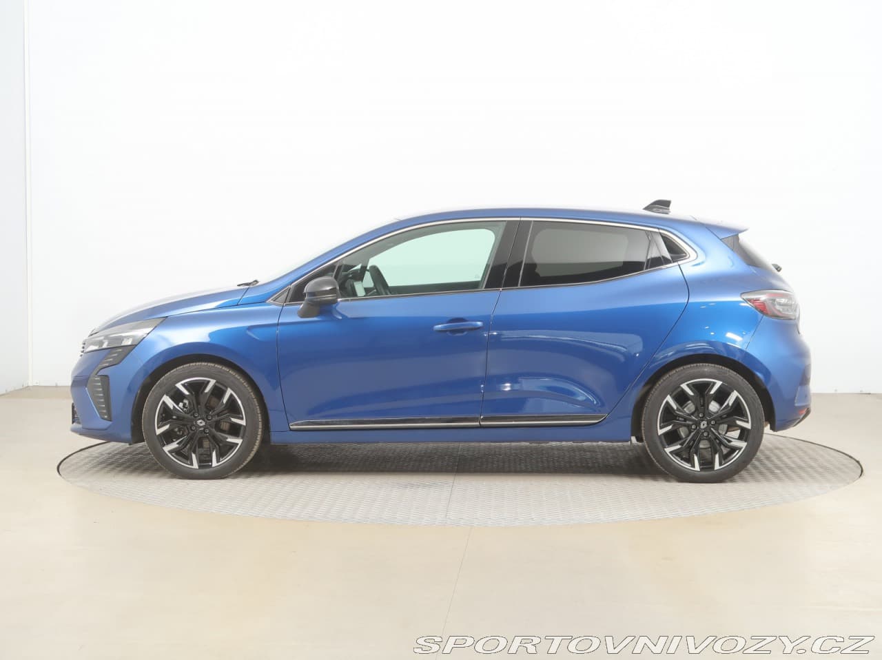 2025 Renault CLIO - 3