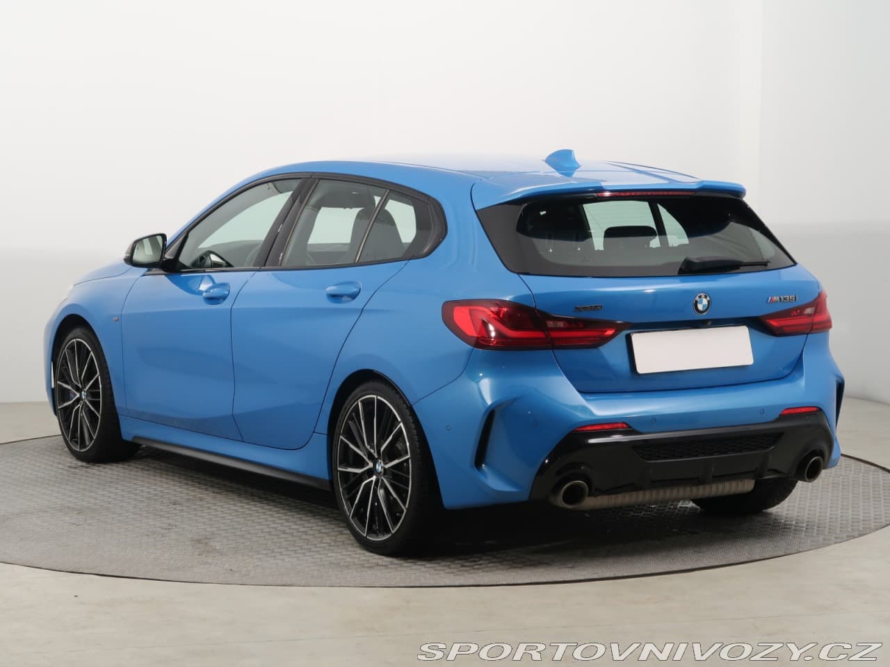 2019 BMW 1-SERIES - 4