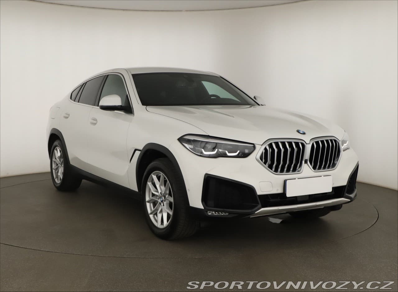 2021 BMW X6