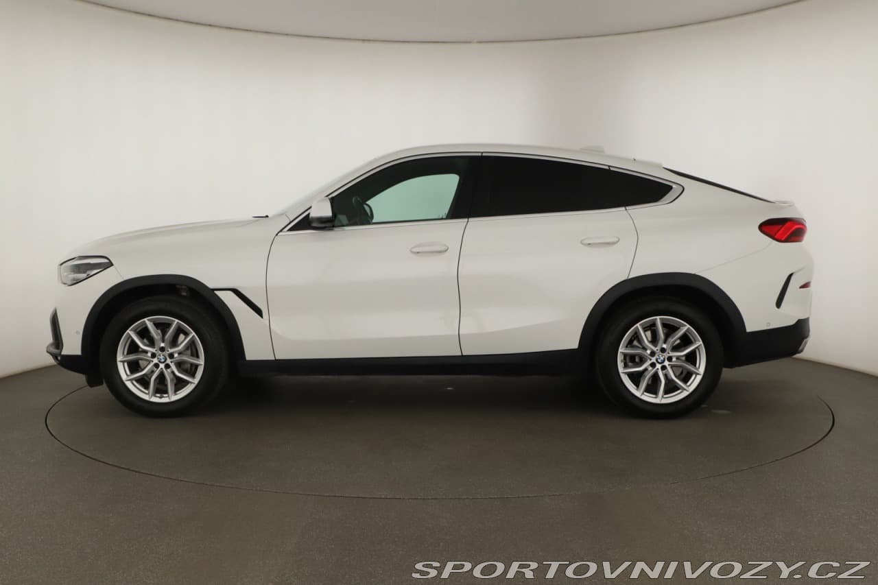 2021 BMW X6 - 3