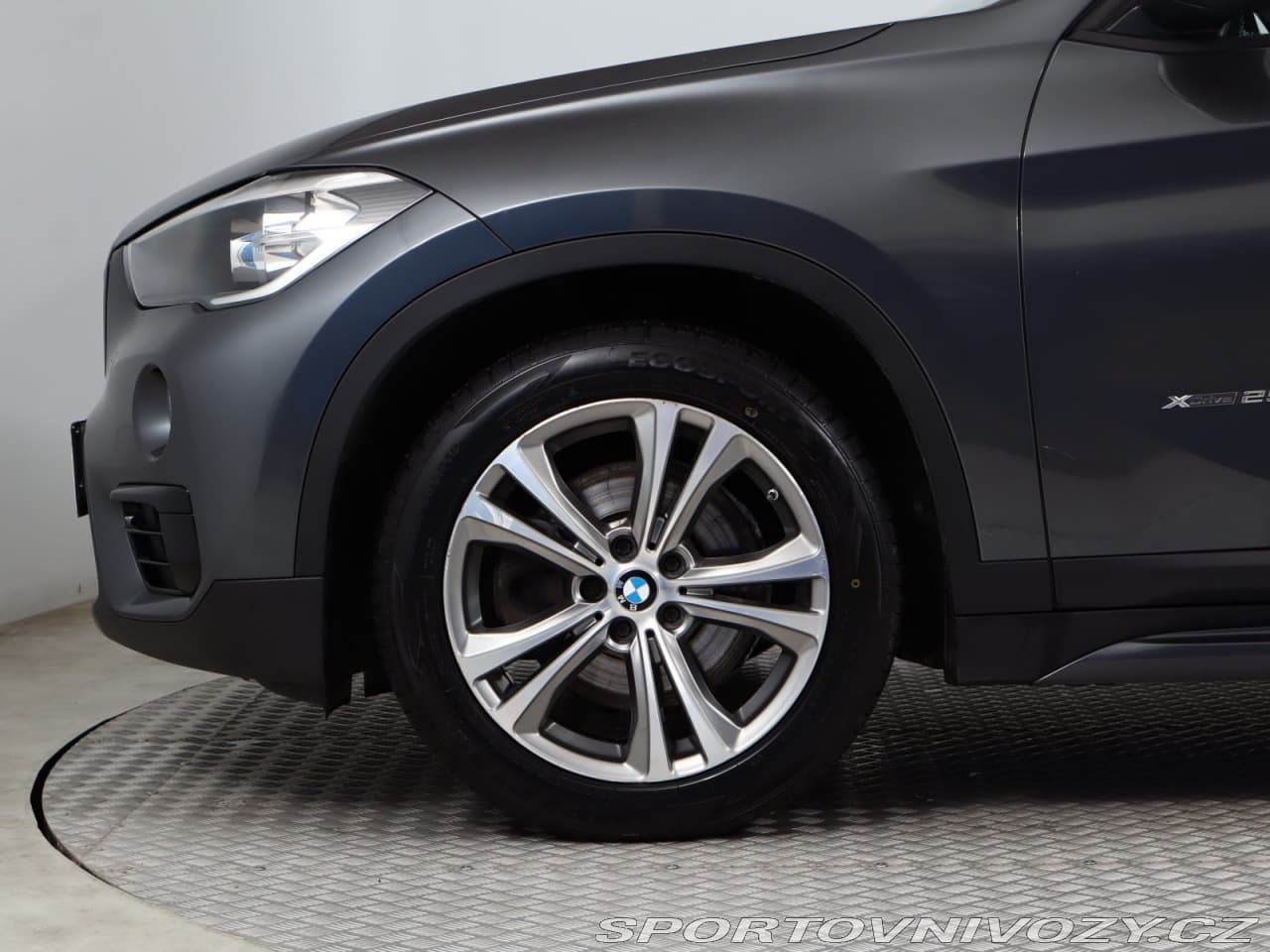 2015 BMW X1 - 13