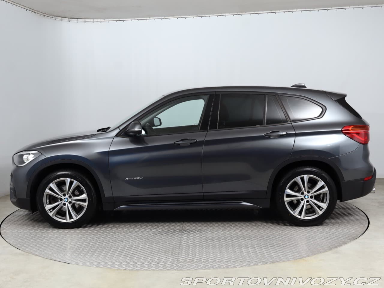 2015 BMW X1 - 3