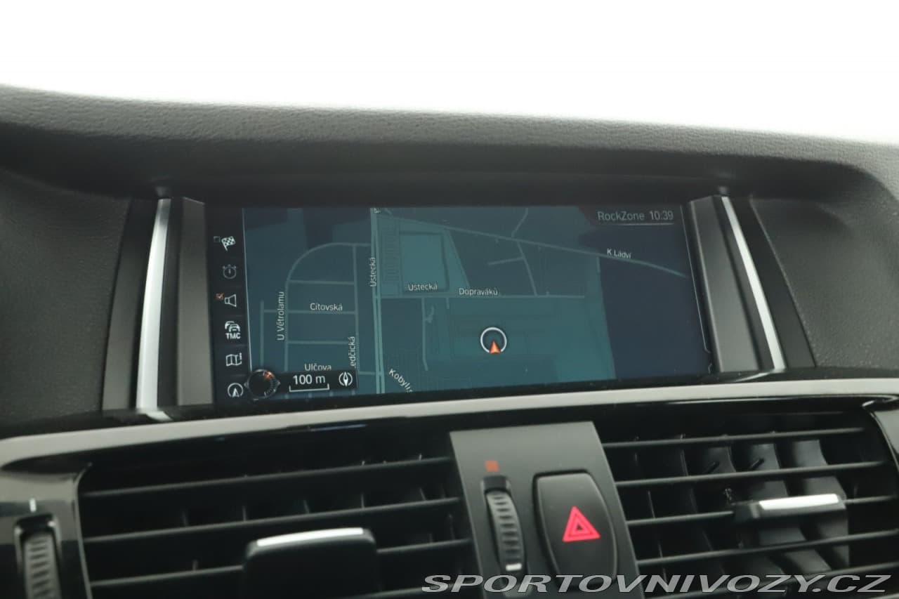 2018 BMW X4 - 14