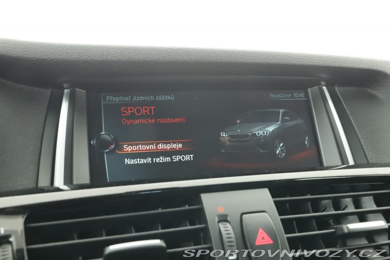 2018 BMW X4 - 16