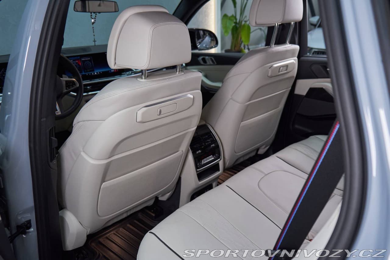 2025 BMW X5 - 19