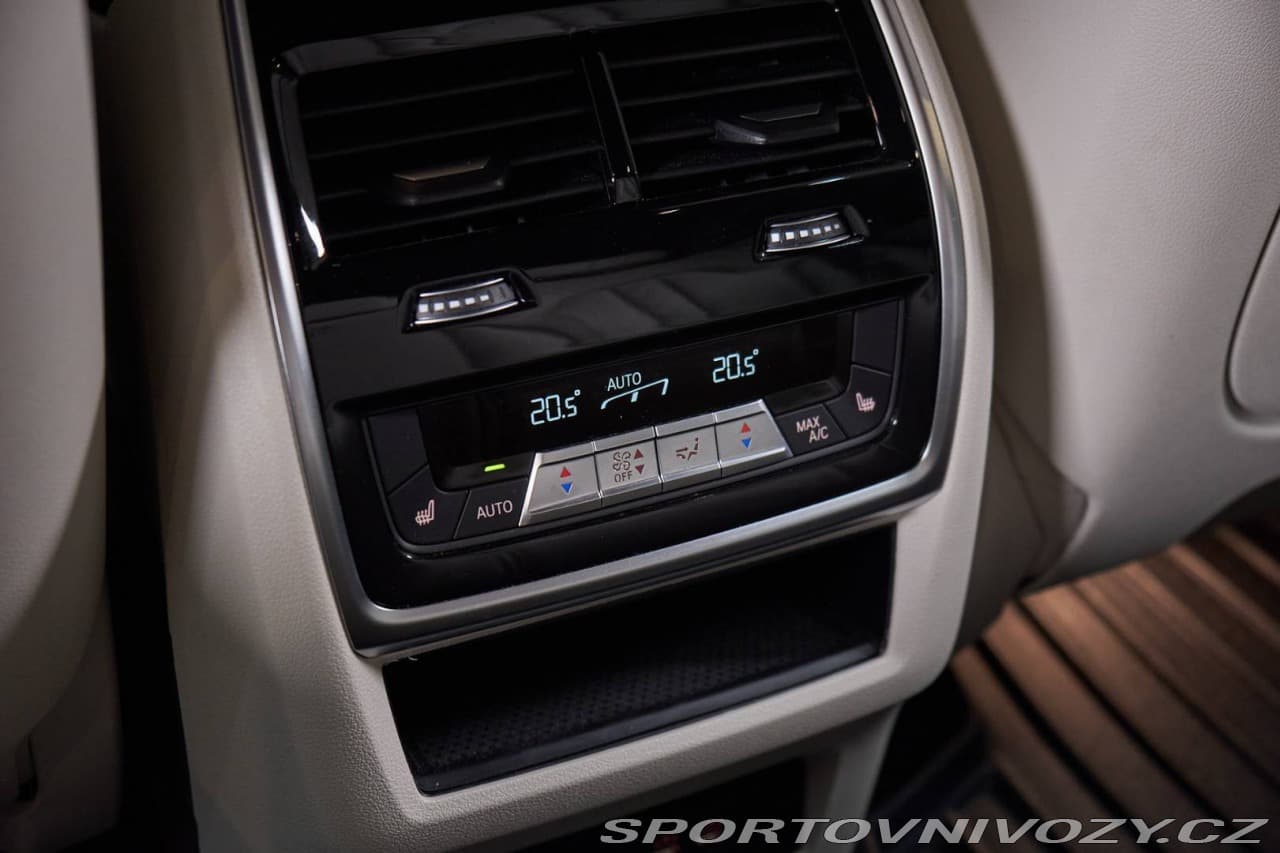 2025 BMW X5 - 23