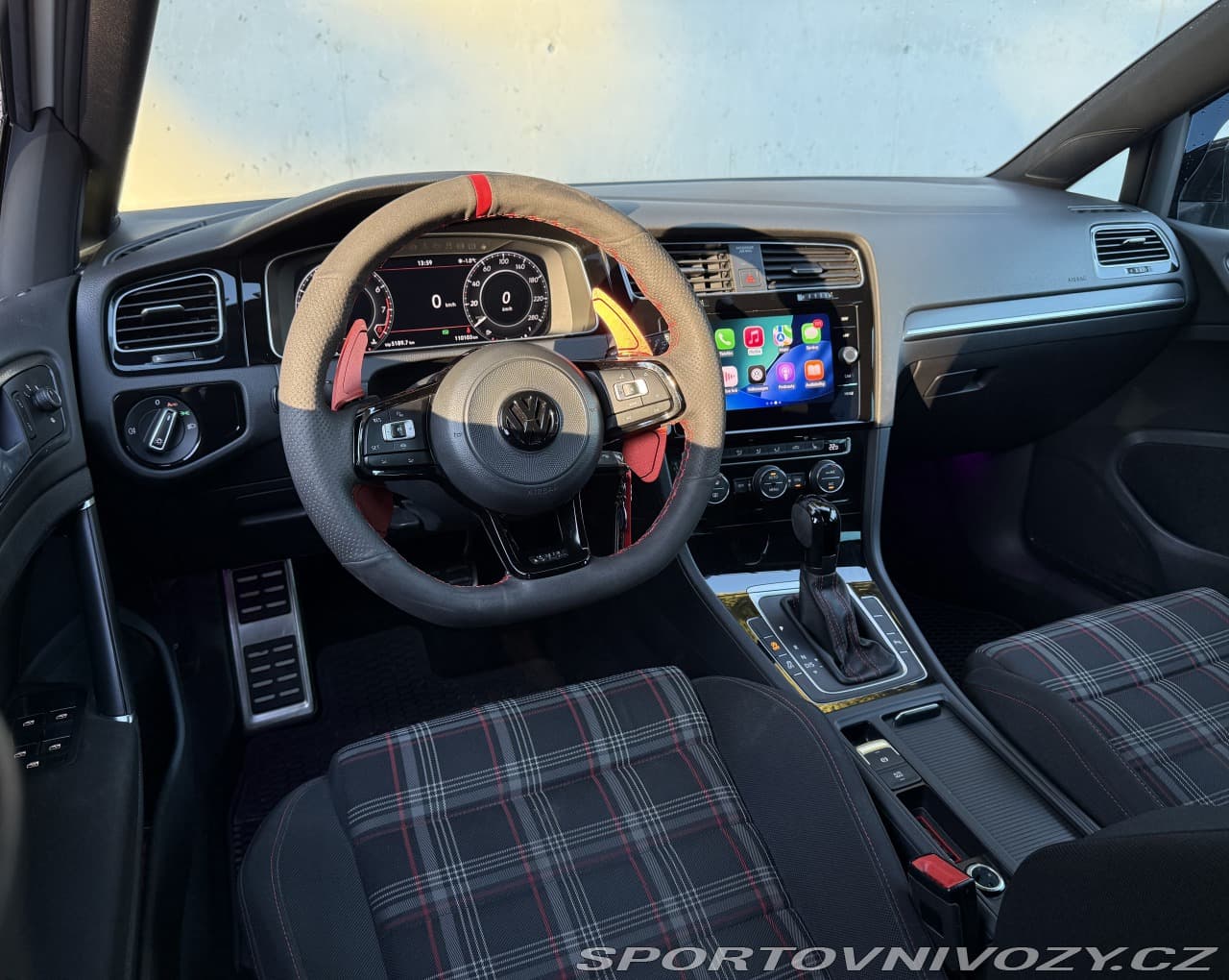 2020 Volkswagen GOLF - 11