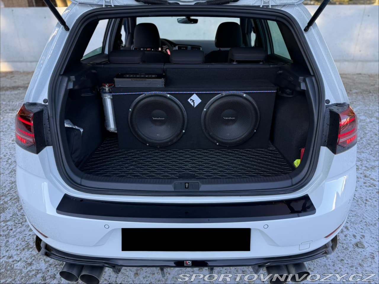 2020 Volkswagen GOLF - 20