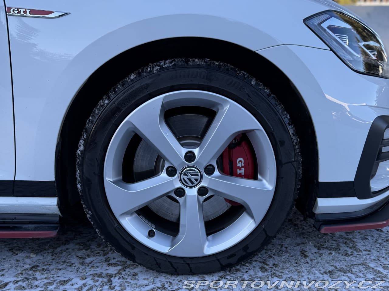 2020 Volkswagen GOLF - 8