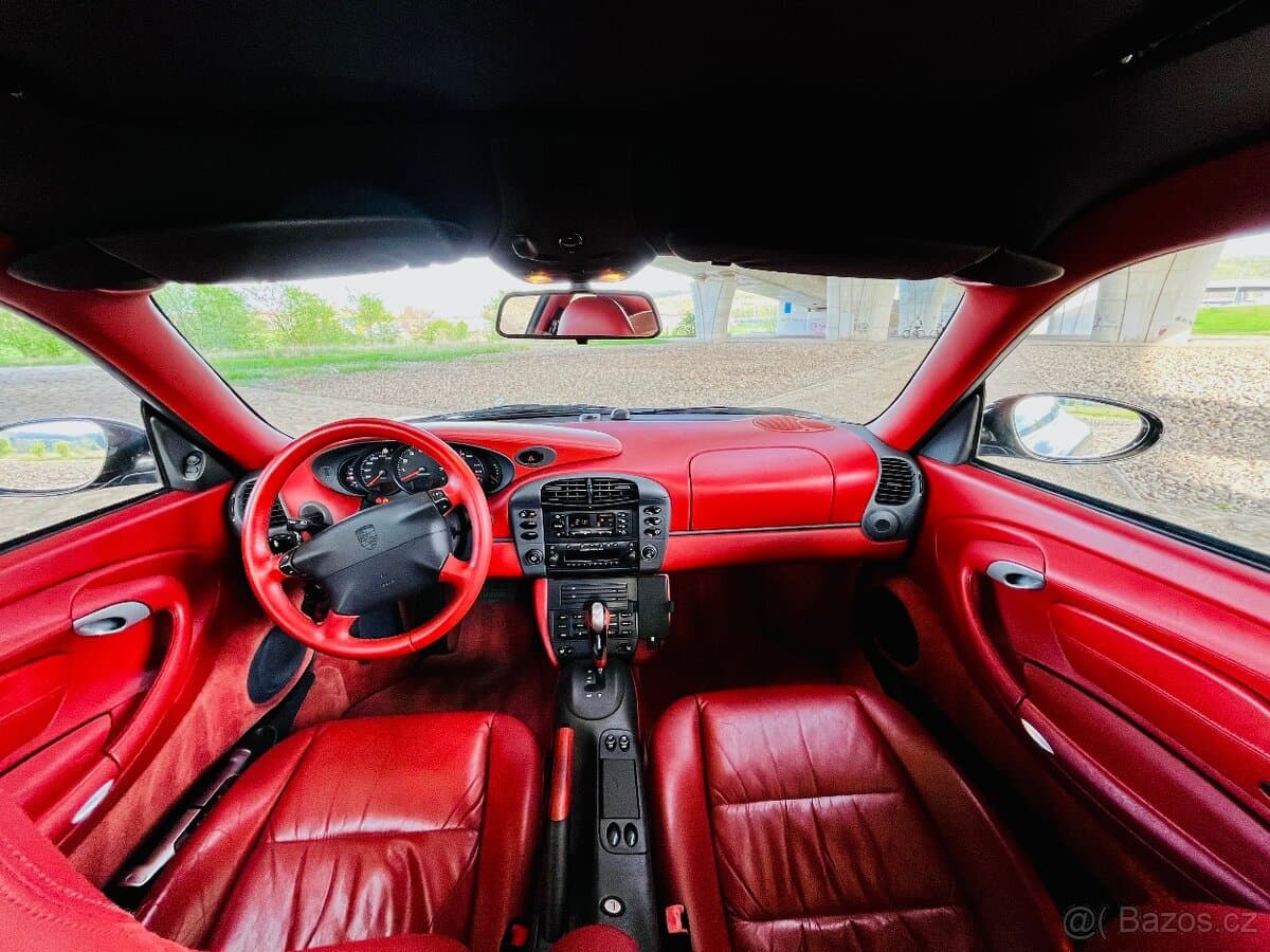 1997 Porsche 911 - 21