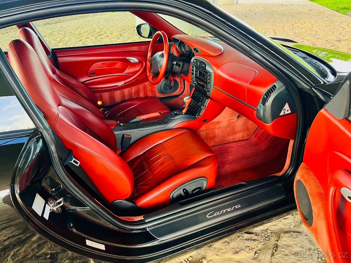 1997 Porsche 911 - 23