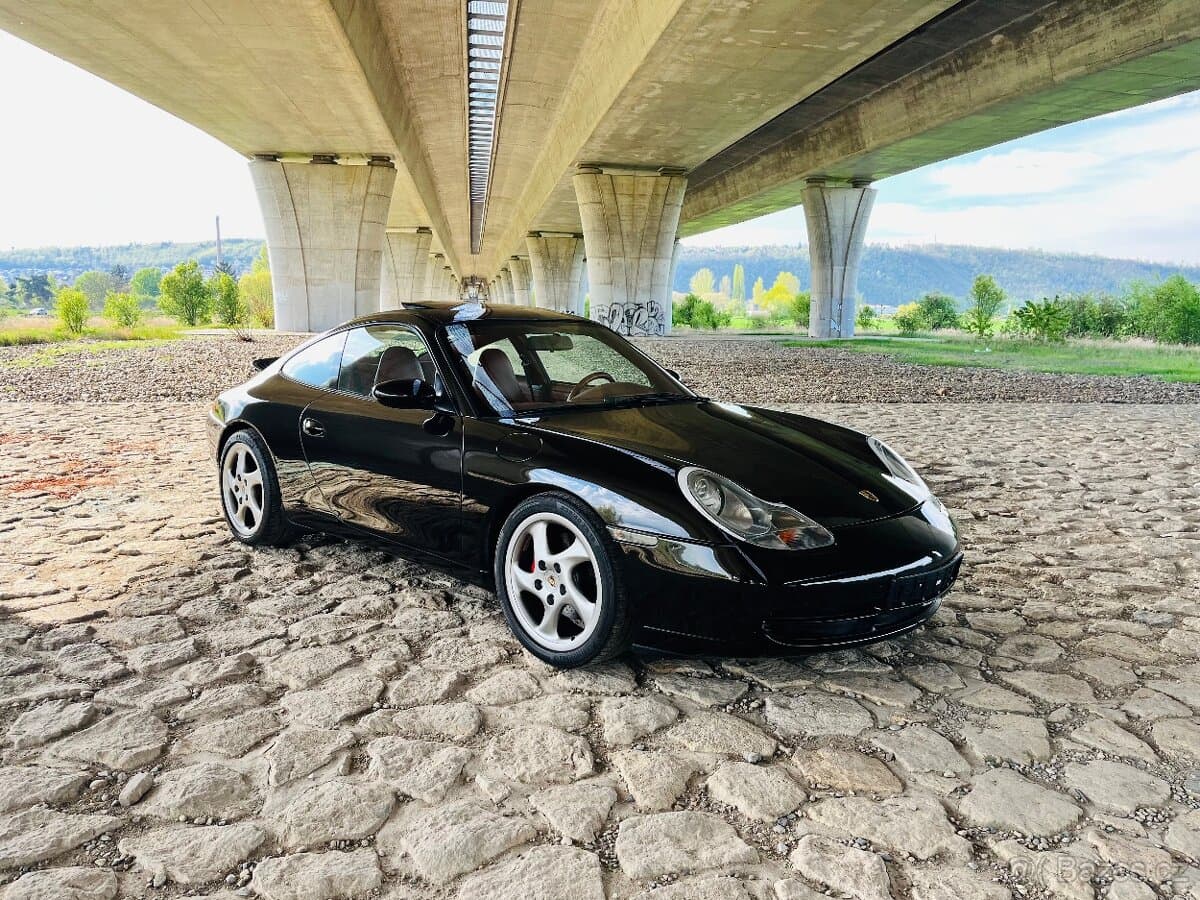 1997 Porsche 911 - 17