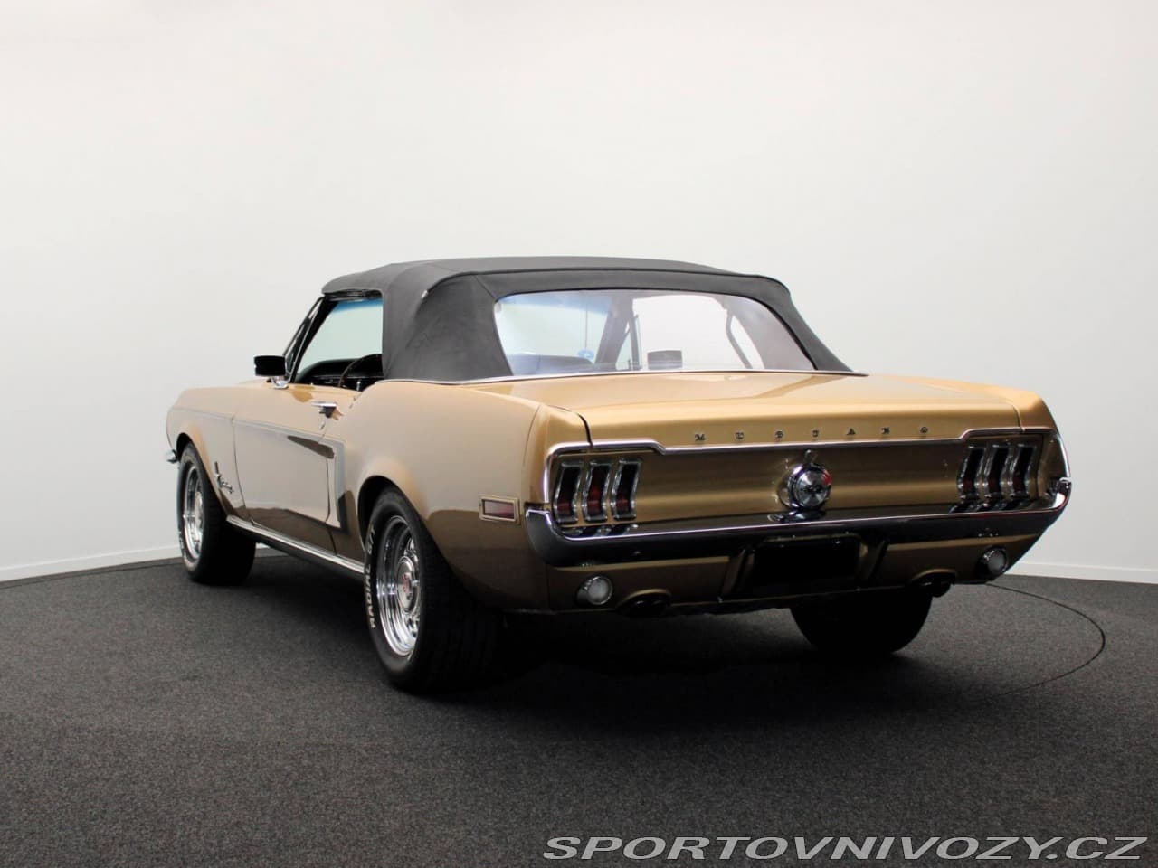 1968 Ford MUSTANG - 16