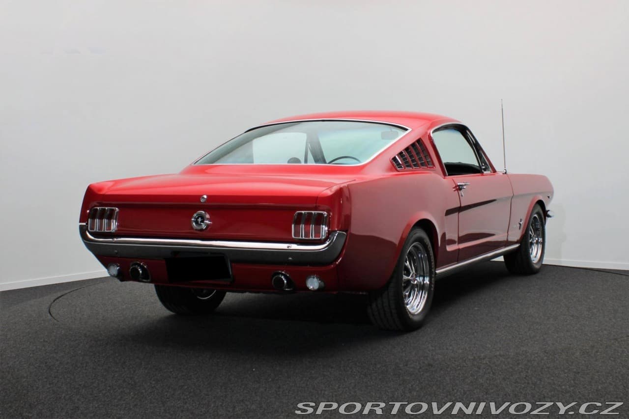 1965 Ford MUSTANG - 5