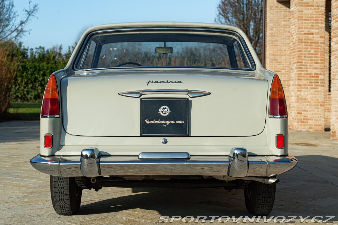 1961 Lancia FLAMINIA - 15