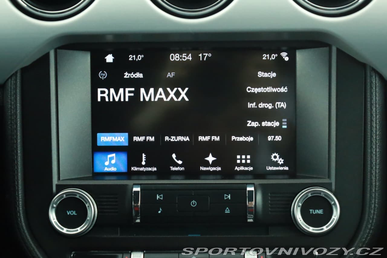 2017 Ford MUSTANG - 25