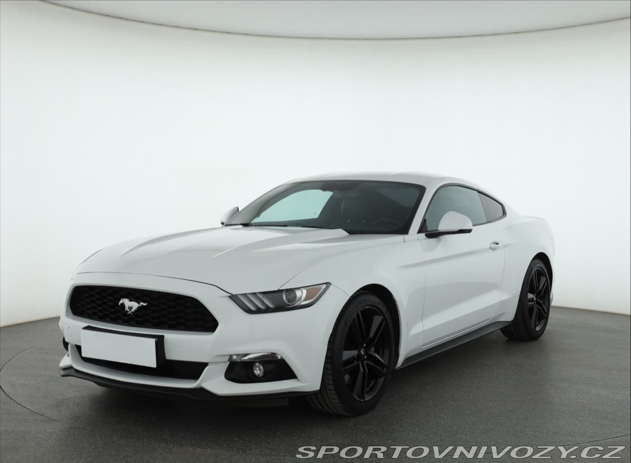 2017 Ford MUSTANG - 3