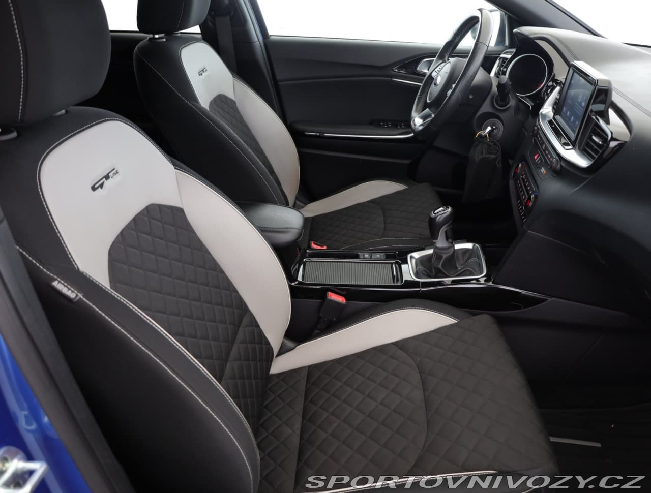 2019 Kia PROCEED - 13