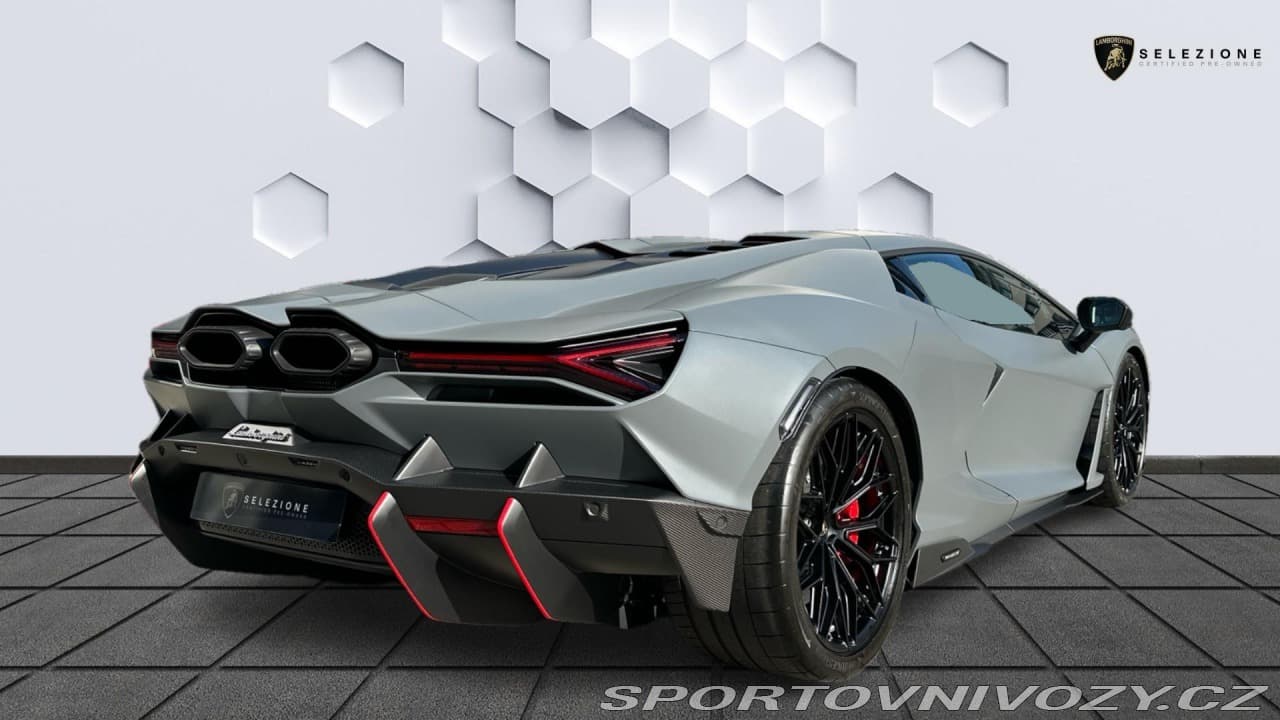 2025 Lamborghini REVUELTO - 5