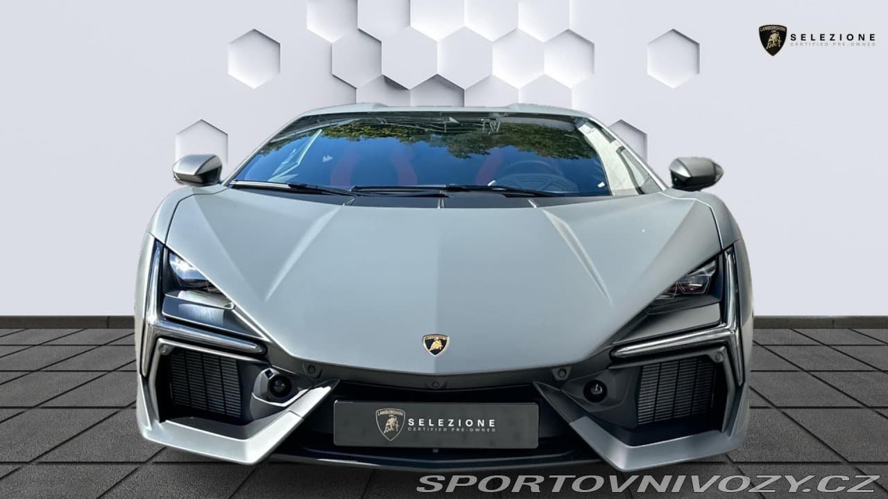 2025 Lamborghini REVUELTO - 9