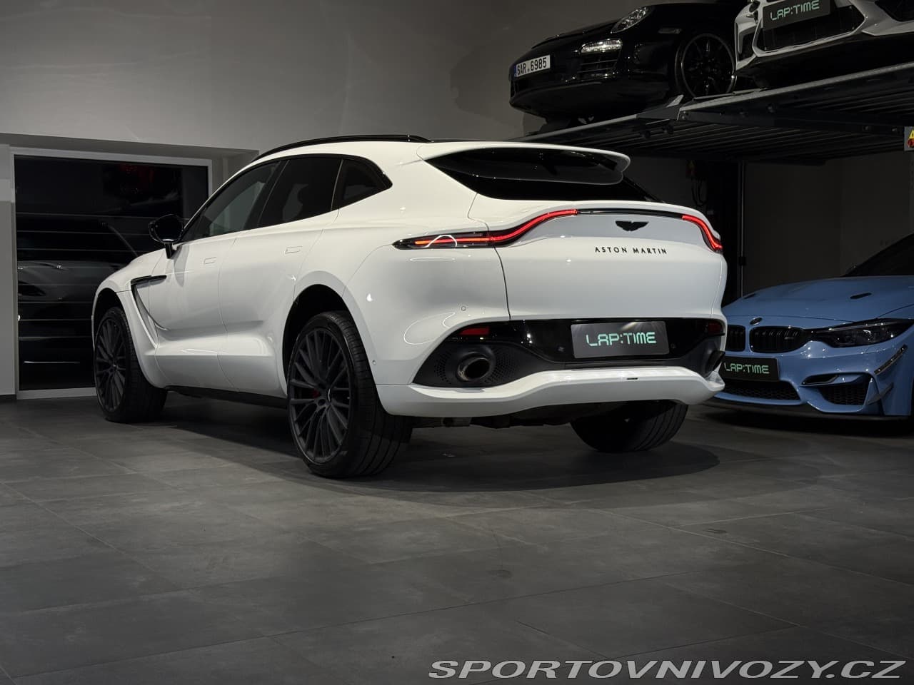 2022 Aston Martin DBX - 3