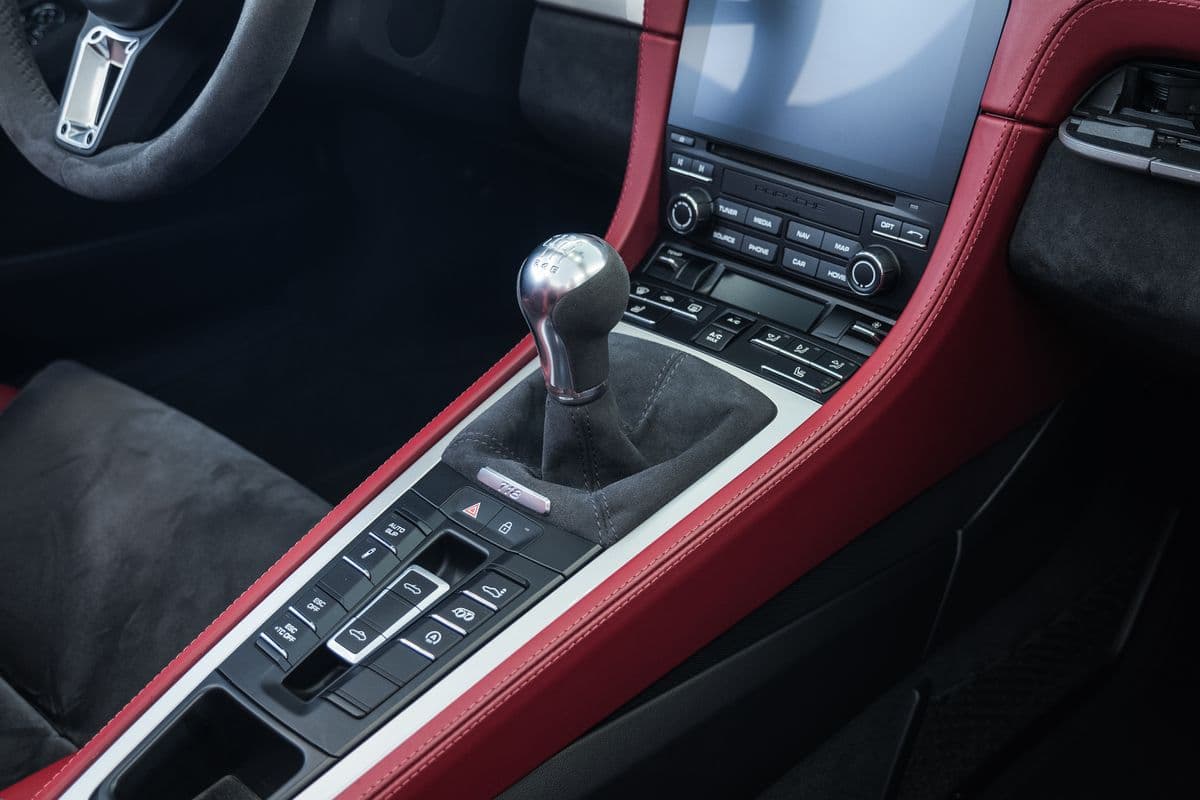2020 Porsche 718 - 17