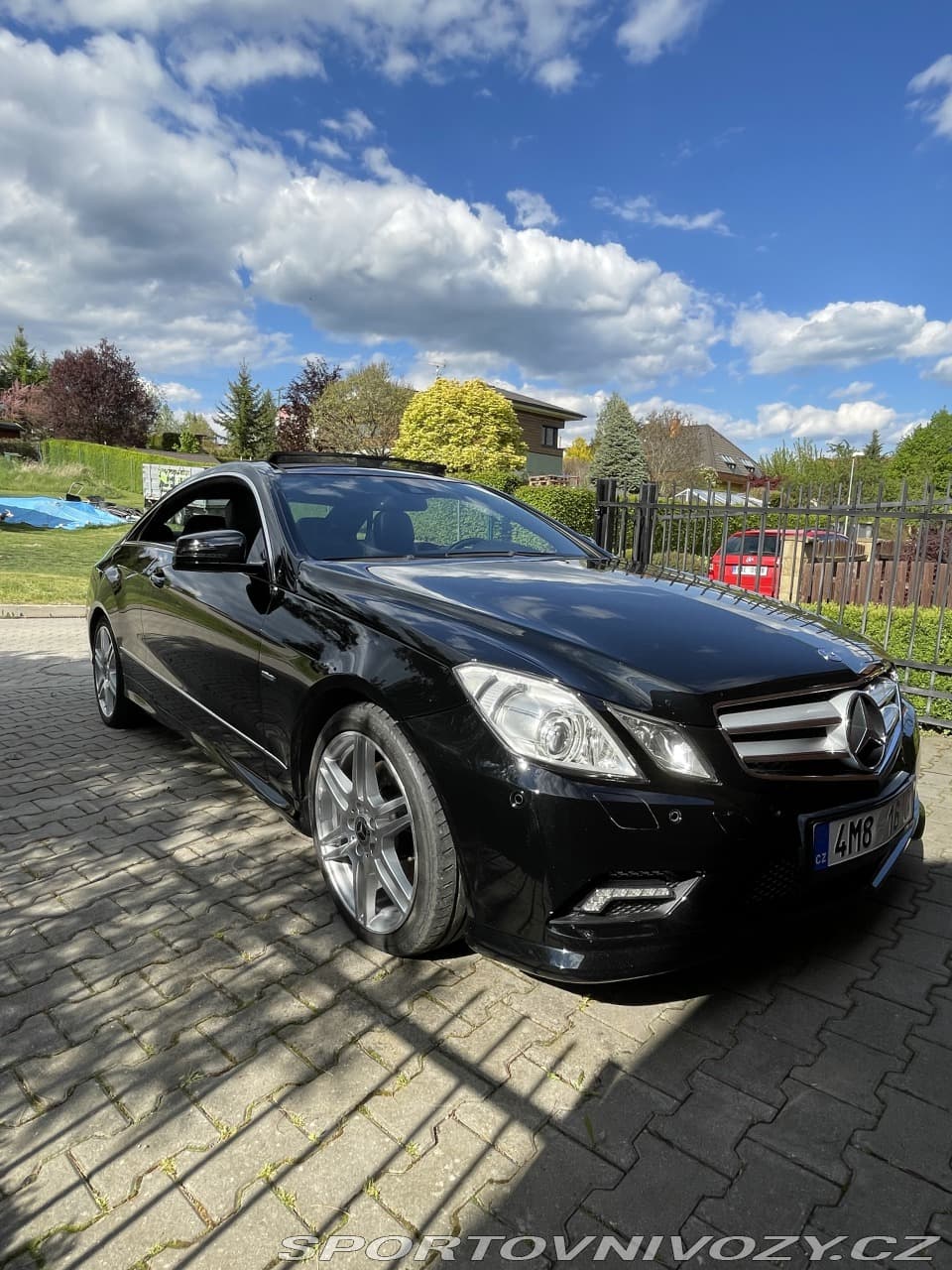 2011 Mercedes-Benz E-CLASS - 3