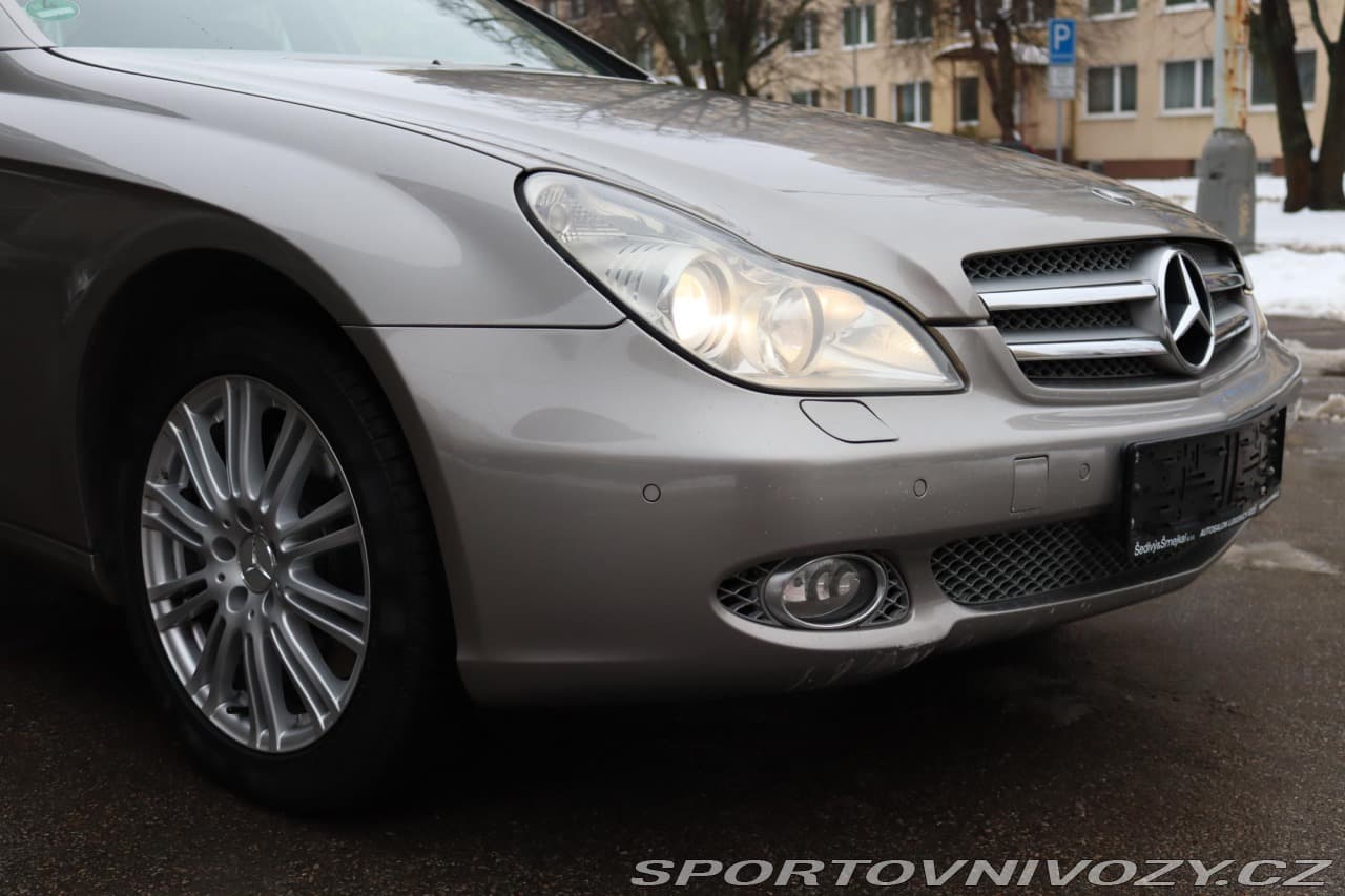 2008 Mercedes-Benz CLS - 11