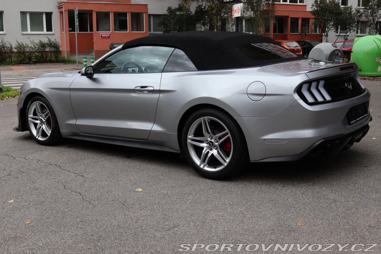 2020 Ford MUSTANG - 27
