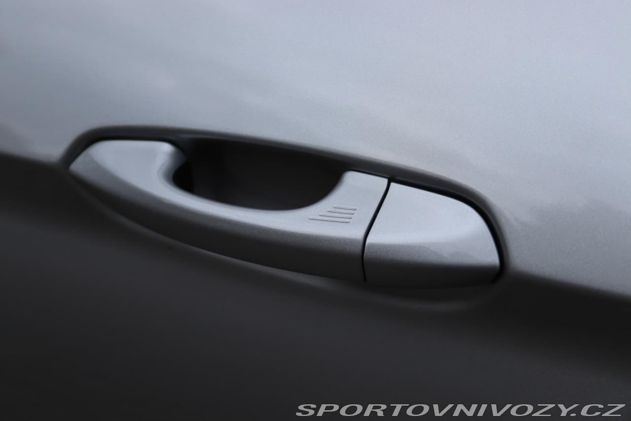 2020 Ford MUSTANG - 37