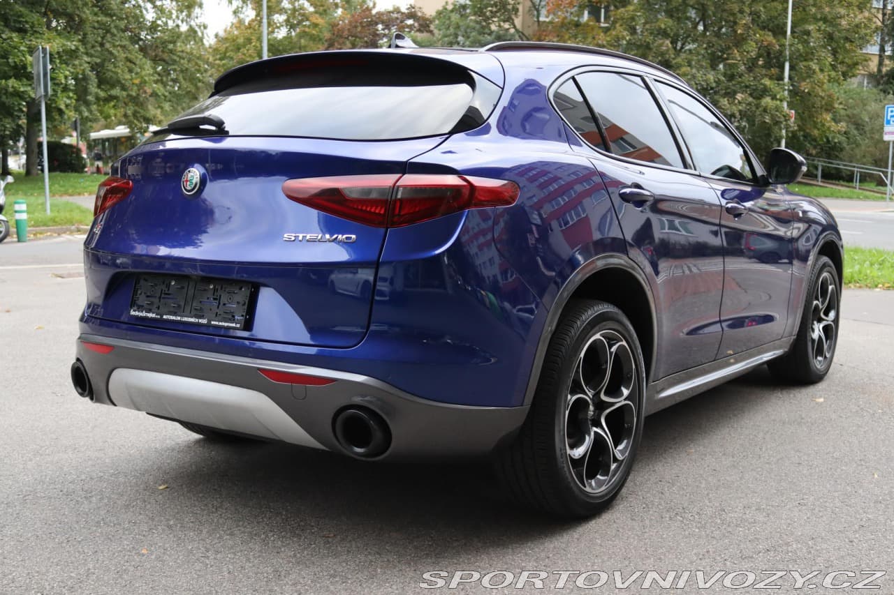 2023 Alfa Romeo STELVIO - 21