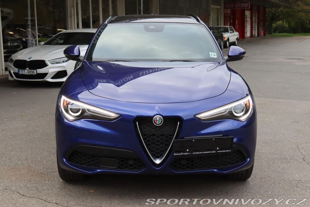 2023 Alfa Romeo STELVIO - 3