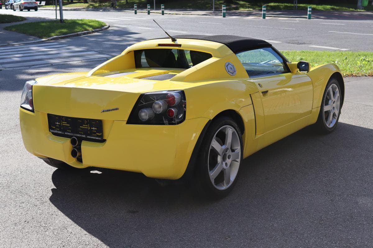 2002 Opel SPEEDSTER - 19