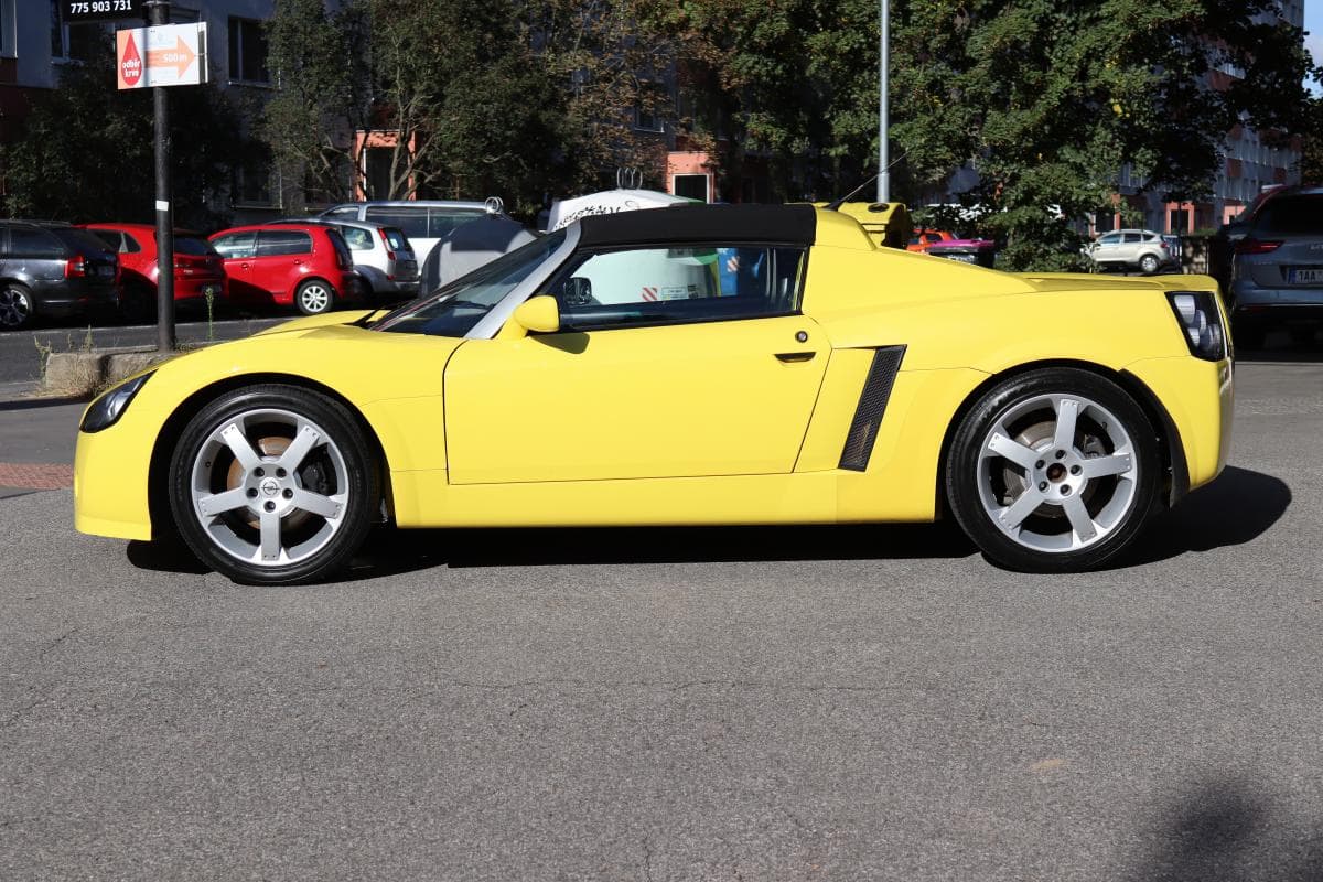2002 Opel SPEEDSTER - 29
