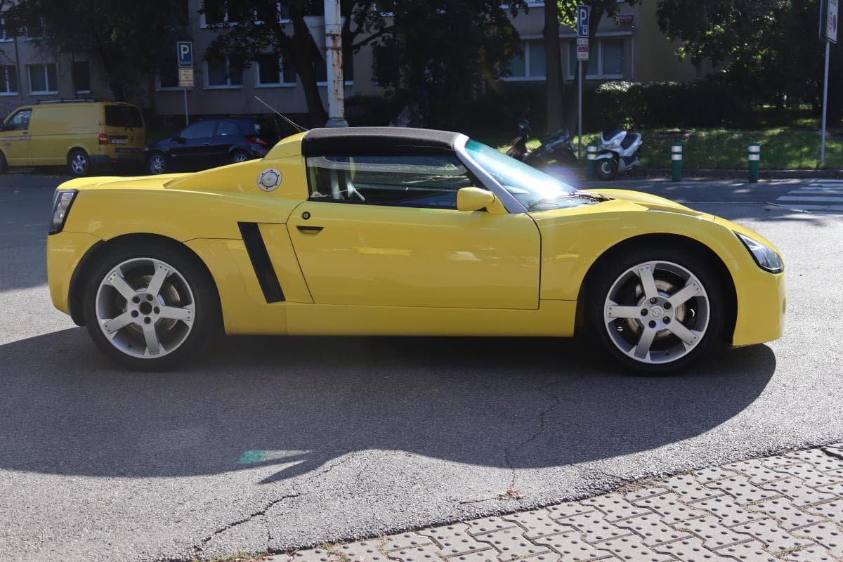 2002 Opel SPEEDSTER - 15