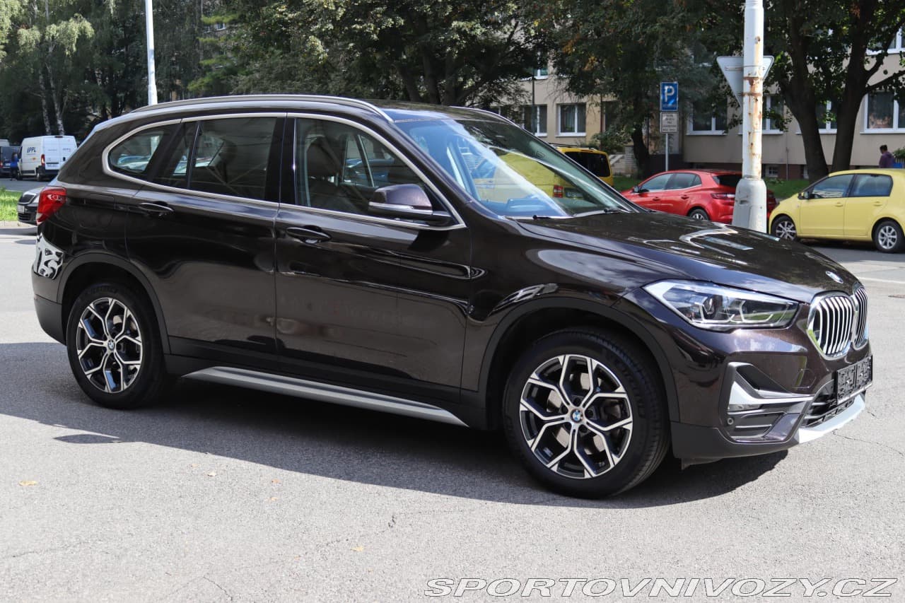 2021 BMW X1 - 15