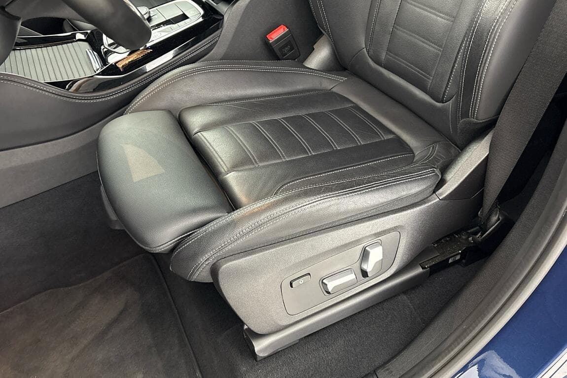 2022 BMW X4 - 13