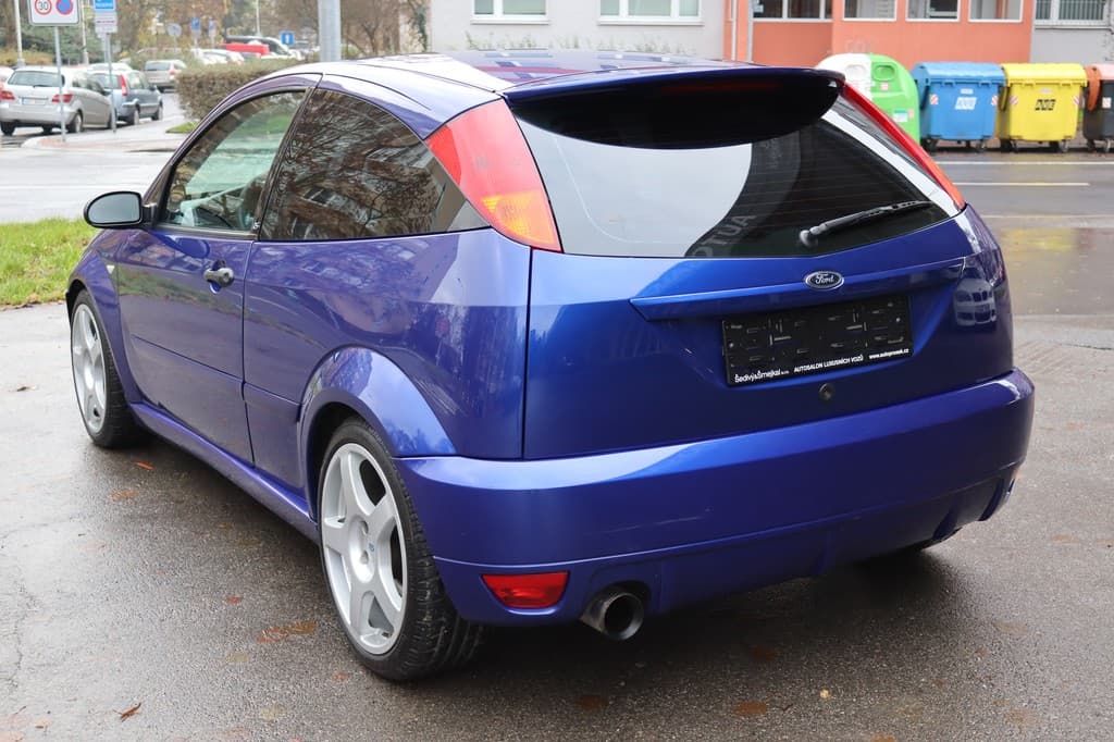 2002 Ford FOCUS - 25