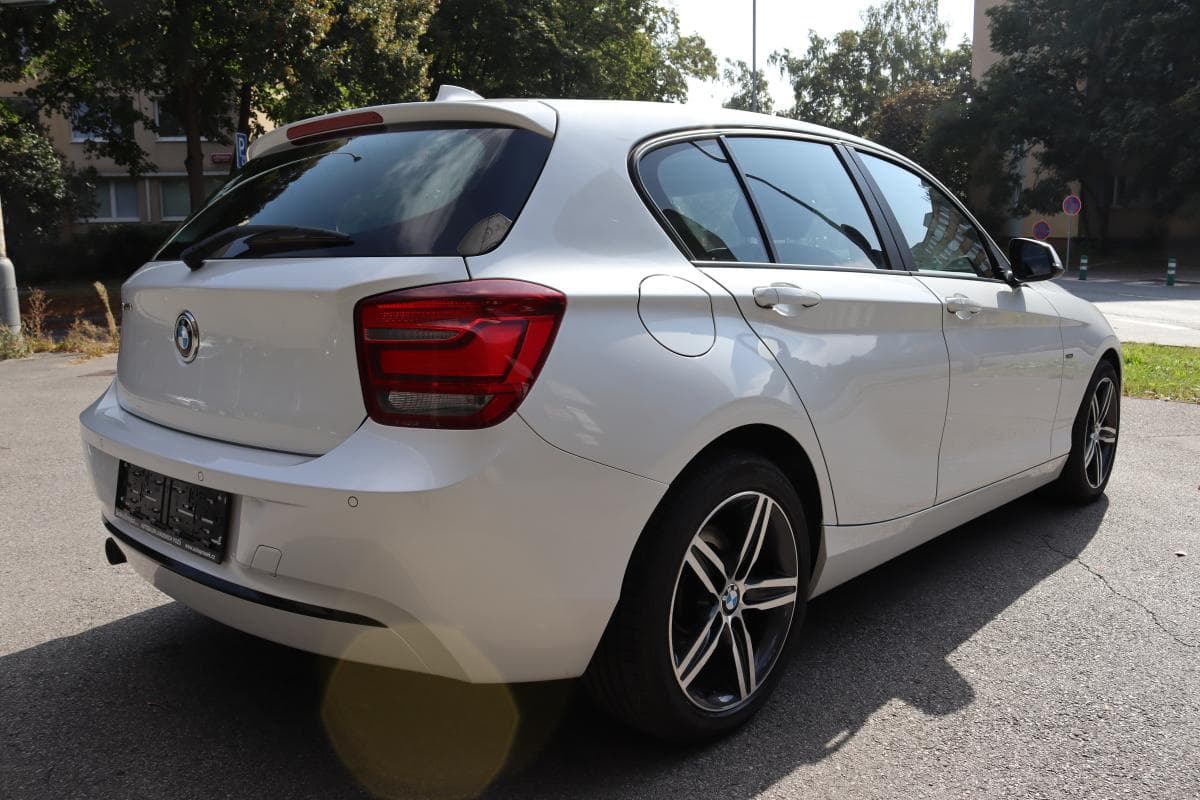 2013 BMW 1-SERIES - 13
